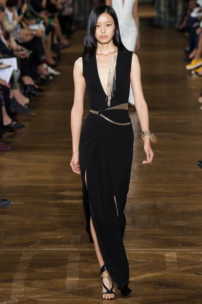 Look 46